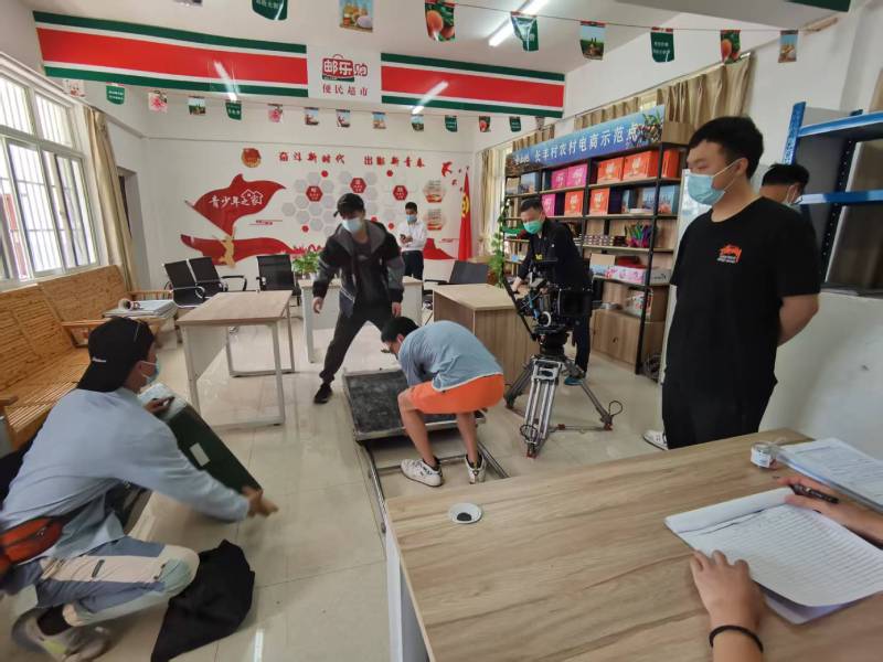 江城广告片拍摄公司：极简主义践行者，少即是多的视觉哲学